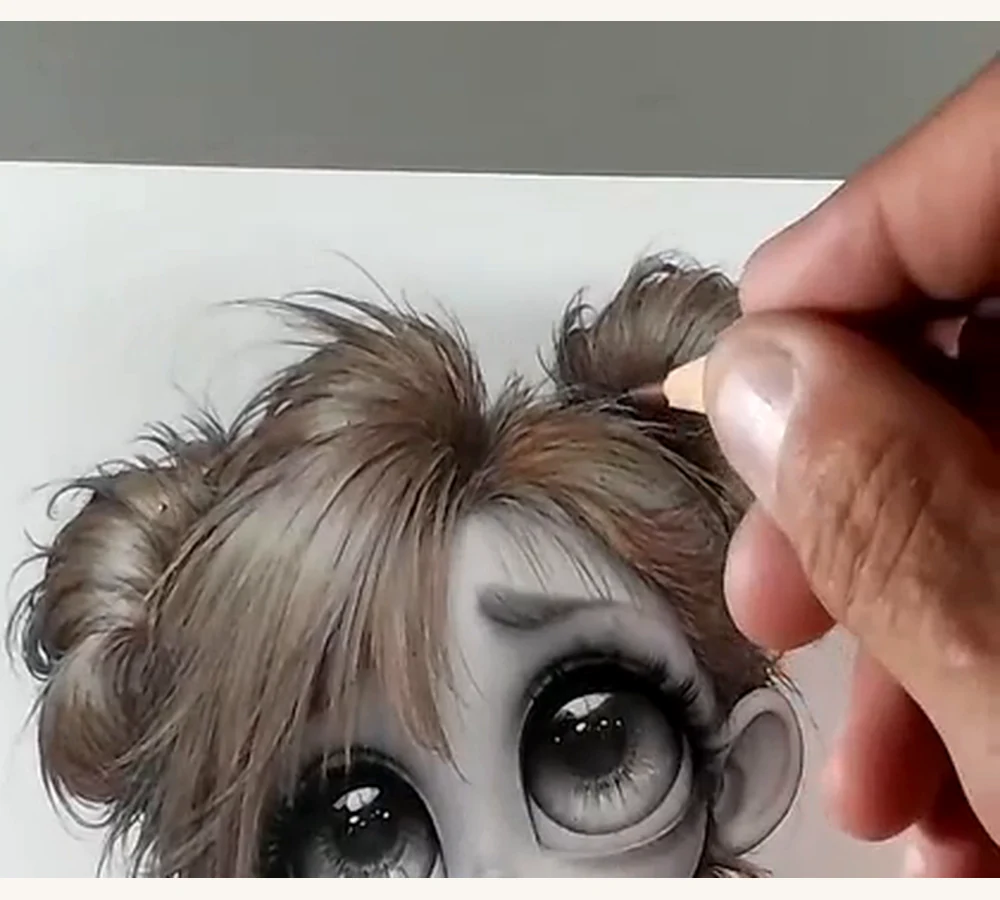 Construcción de sombras y volumen en el cabello